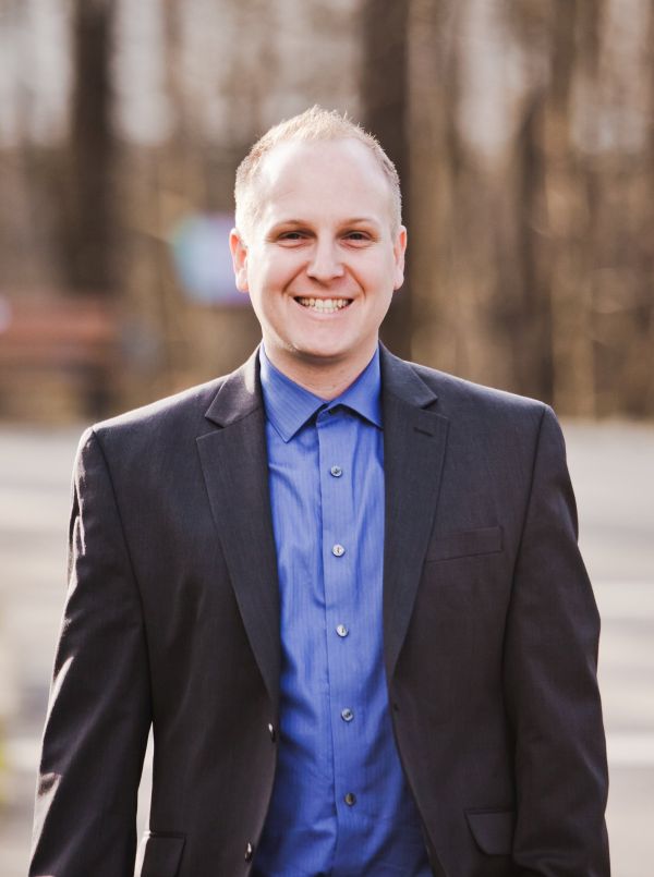 Andrew Lauwers, Personal Real Estate Corporation